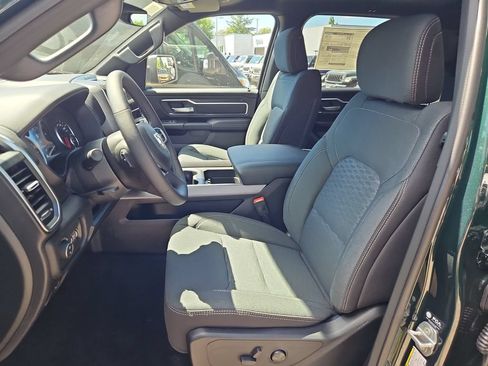 New 2026 RAM 1500 Big Horn AWD/4WD image 13