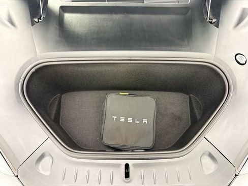 Used 2022 Tesla Model S Plaid AWD/4WD image 28