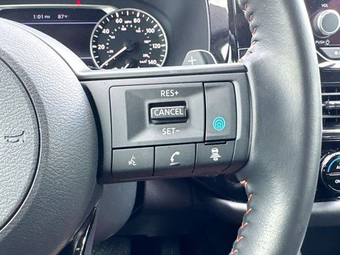 Used 2025 Nissan Pathfinder Rock Creek AWD/4WD image 22