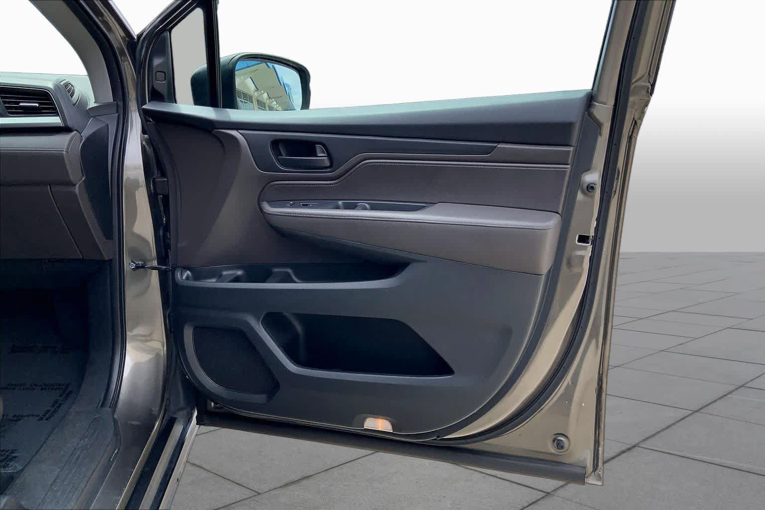 Used 2018 Honda Odyssey EX-L image 23