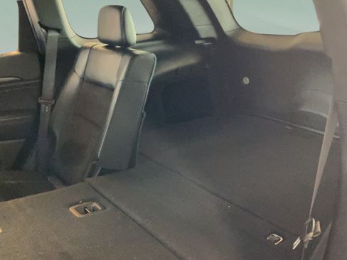 Used 2021 Jeep Grand Cherokee Laredo X RWD image 31