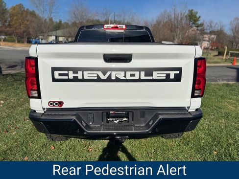 New 2026 Chevrolet Colorado ZR2 w/ Technology Package image 13