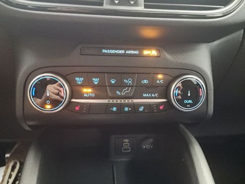 Used 2024 Ford Escape ST-Line image 28