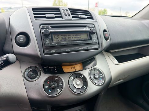 Used 2012 Toyota RAV4 Limited w/ Premium Plus Value Pkg AWD/4WD image 9