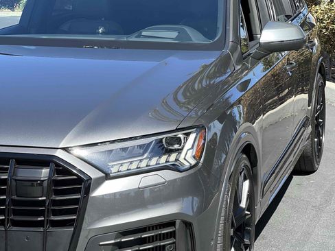 Used 2020 Audi Q7 3.0T Prestige w/ Prestige Package AWD/4WD image 52