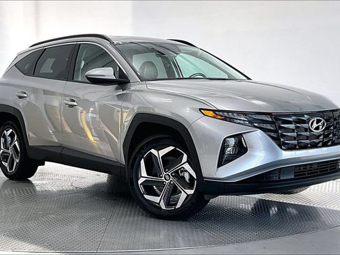 Used 2024 Hyundai Tucson SEL w/ Convenience Package AWD/4WD image 11