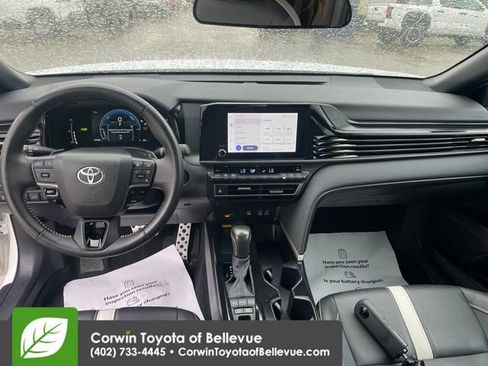 Used 2025 Toyota Camry SE FWD image 20