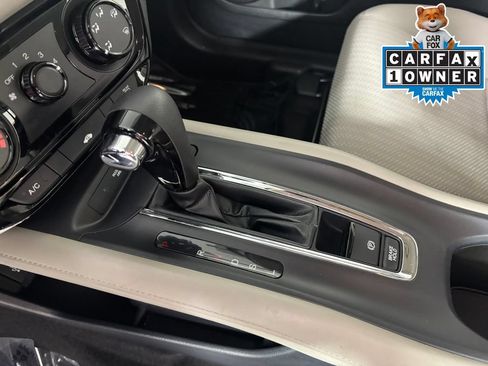Used 2018 Honda HR-V LX image 24