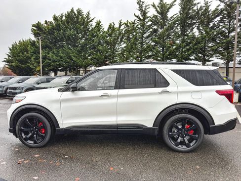 Used 2020 Ford Explorer ST w/ ST High-Performance Pack image 5