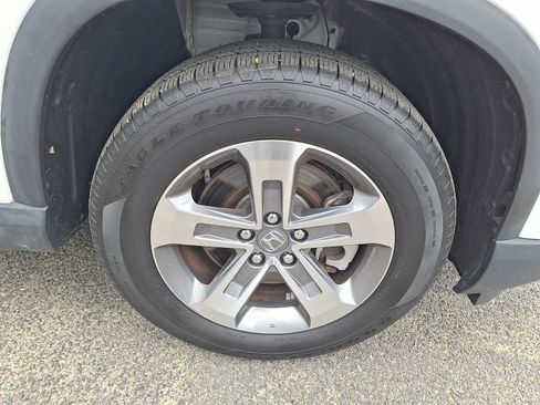 Certified 2023 Honda Pilot EX-L image 8