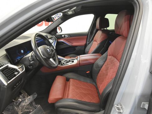 Used 2025 BMW X6 xDrive40i w/ Climate Comfort Package AWD/4WD image 13