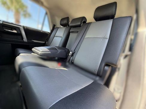 Used 2023 Toyota 4Runner SR5 Premium w/ Moonroof Package AWD/4WD image 12