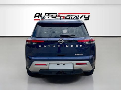 Used 2022 Nissan Pathfinder Platinum w/ Cargo Package FWD image 6