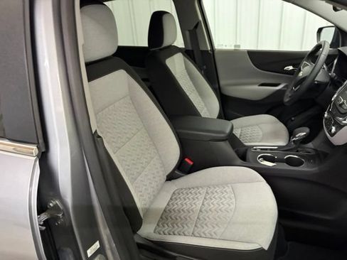 Used 2024 Chevrolet Equinox LT FWD image 26