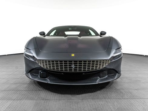 Certified 2022 Ferrari Roma RWD image 7