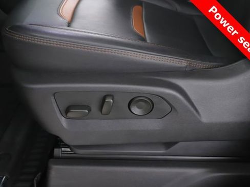 Used 2025 GMC Sierra 3500 AT4 w/ AT4 Premium Plus Package AWD/4WD image 20