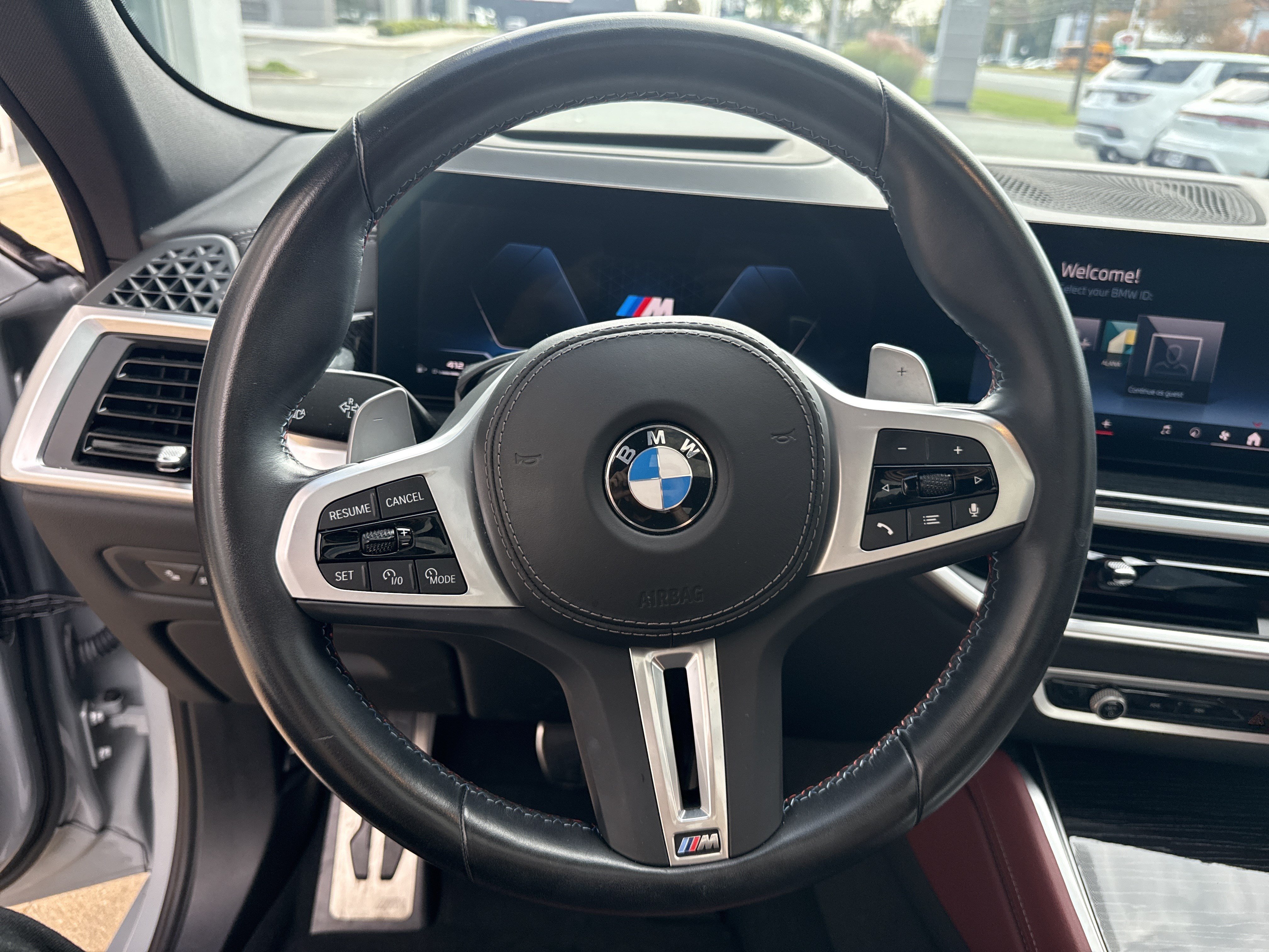Used 2024 BMW X6 M60i w/ Dynamic Handling Package AWD/4WD image 19