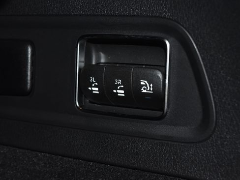 New 2026 Mercedes-Benz GLS 450 4MATIC image 28