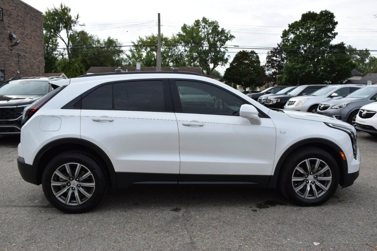 Used 2019 Cadillac XT4 Sport w/ Driver Awareness Package FWD image 5