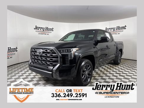 Used 2023 Toyota Tundra Platinum image 1