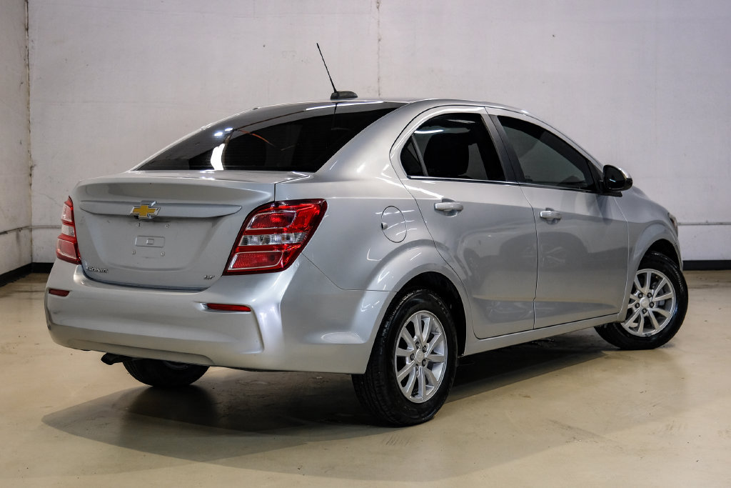 Used 2020 Chevrolet Sonic LT FWD image 8