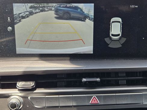 Certified 2024 Kia Telluride S w/ S Sunroof Package FWD image 7