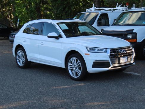 Used 2020 Audi Q5 2.0T Premium Plus w/ Premium Plus Package AWD/4WD image 25