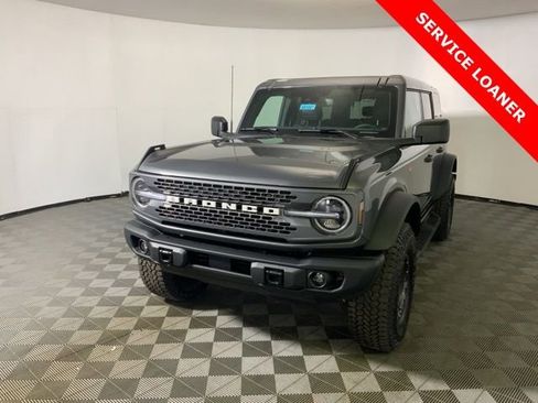 New 2025 Ford Bronco Badlands w/ Sasquatch Package AWD/4WD image 4