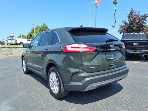 Used 2023 Ford Edge SEL AWD/4WD image 7