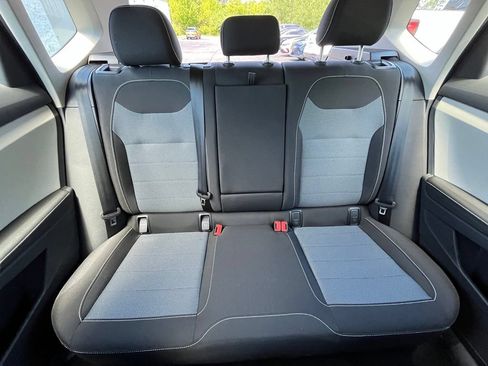 Certified 2025 Volkswagen Taos S AWD/4WD image 29
