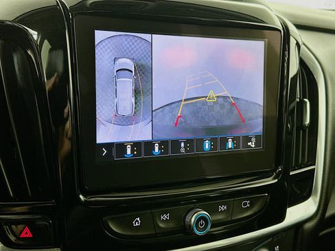 Used 2021 Chevrolet Traverse Premier w/ Redline Edition AWD/4WD image 14