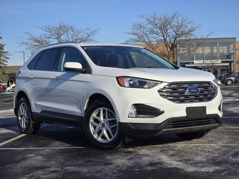 Used 2022 Ford Edge SEL w/ Convenience Package image 2