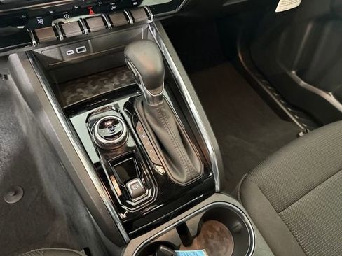 New 2025 GMC Canyon Elevation w/ Convenience Package image 20