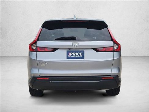 Used 2023 Honda CR-V LX image 6