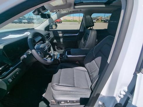 Used 2026 GMC Terrain Denali AWD/4WD image 15