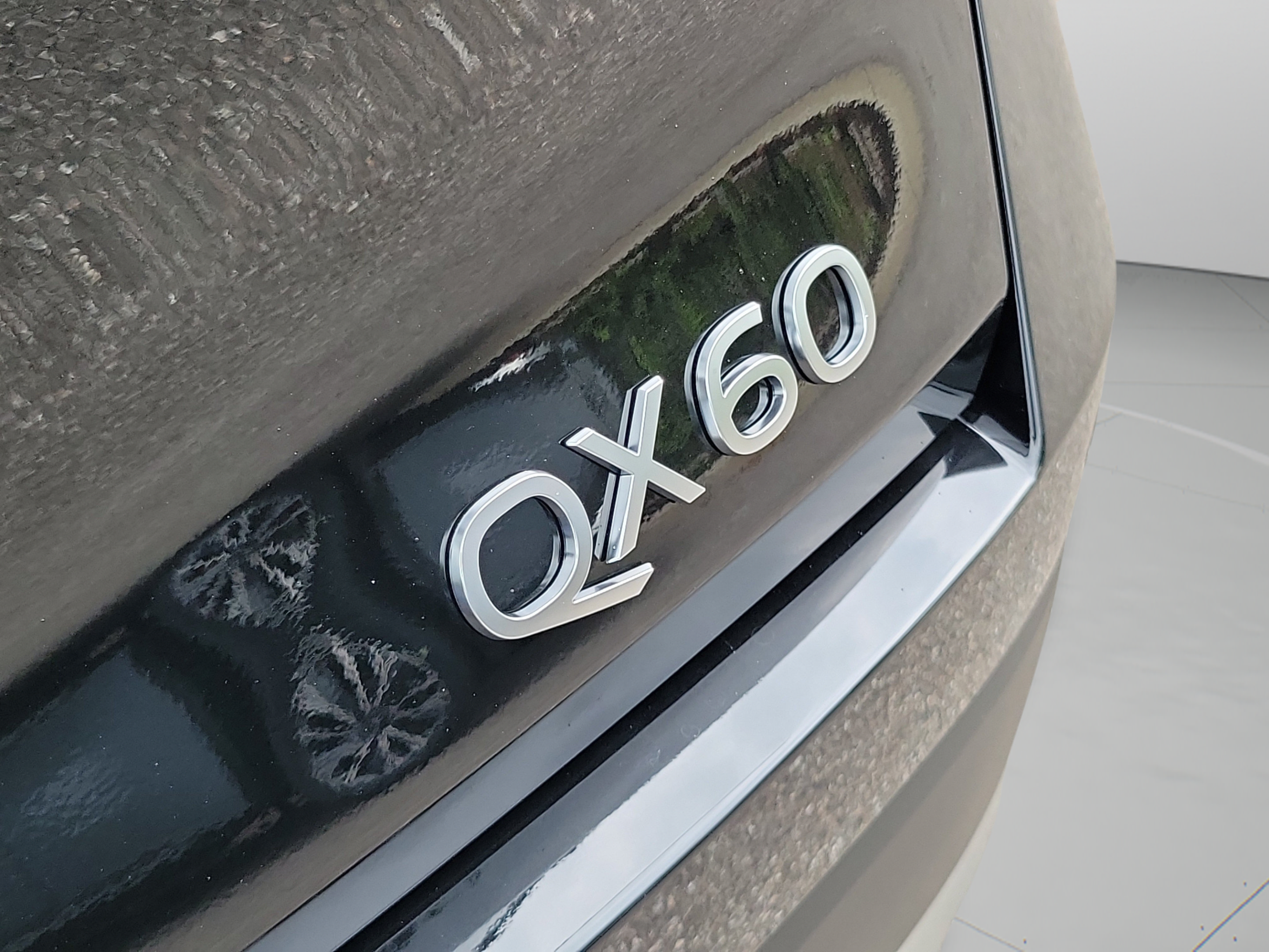 New 2027 INFINITI QX60 Luxe FWD image 24