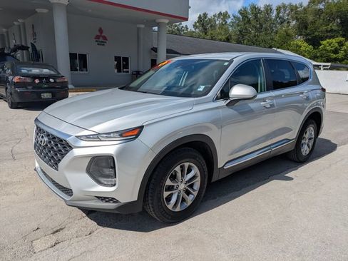 Used 2019 Hyundai Santa Fe SE FWD image 8