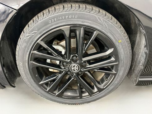 Used 2025 Toyota Camry SE FWD image 35