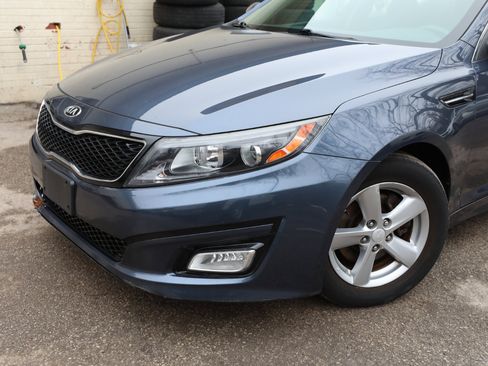 Used 2015 Kia Optima LX image 2
