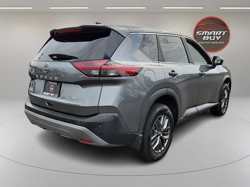 Used 2023 Nissan Rogue S AWD/4WD image 5