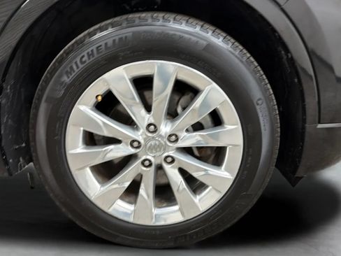 Used 2017 Buick Envision Essence FWD image 22