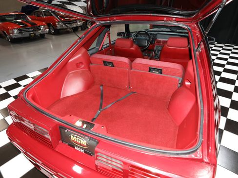 Used 1990 Ford Mustang GT RWD image 5