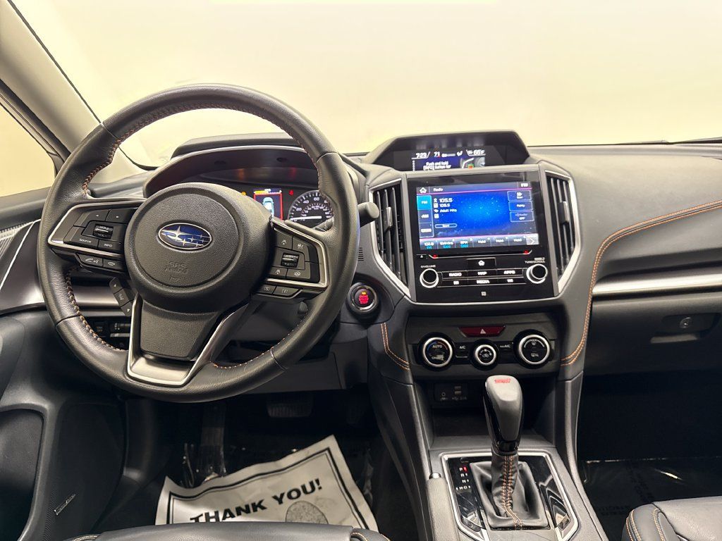 Certified 2022 Subaru Crosstrek 2.5i Limited w/ Moonroof Package 2 AWD/4WD image 17