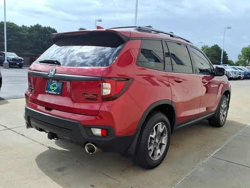 Used 2022 Honda Passport TrailSport image 8