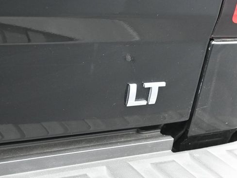 Used 2018 Chevrolet Silverado 1500 LT w/ All Star Edition RWD image 32