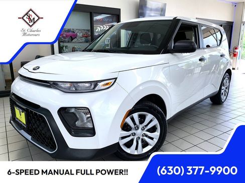 Used 2021 Kia Soul LX FWD image 1