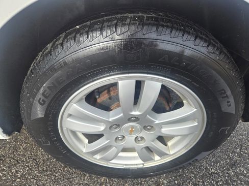 Used 2012 Chevrolet Sonic LS image 39