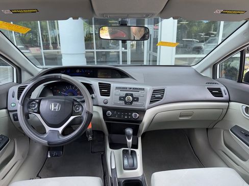 Used 2012 Honda Civic LX image 9