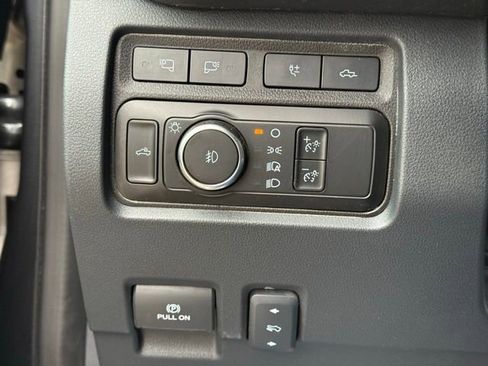 Used 2024 Ford F250 Platinum image 26