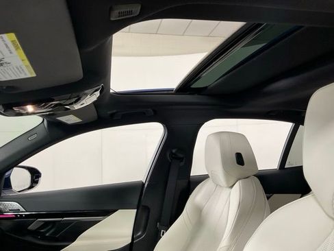 Certified 2024 BMW 530i xDrive w/ Premium Package image 26